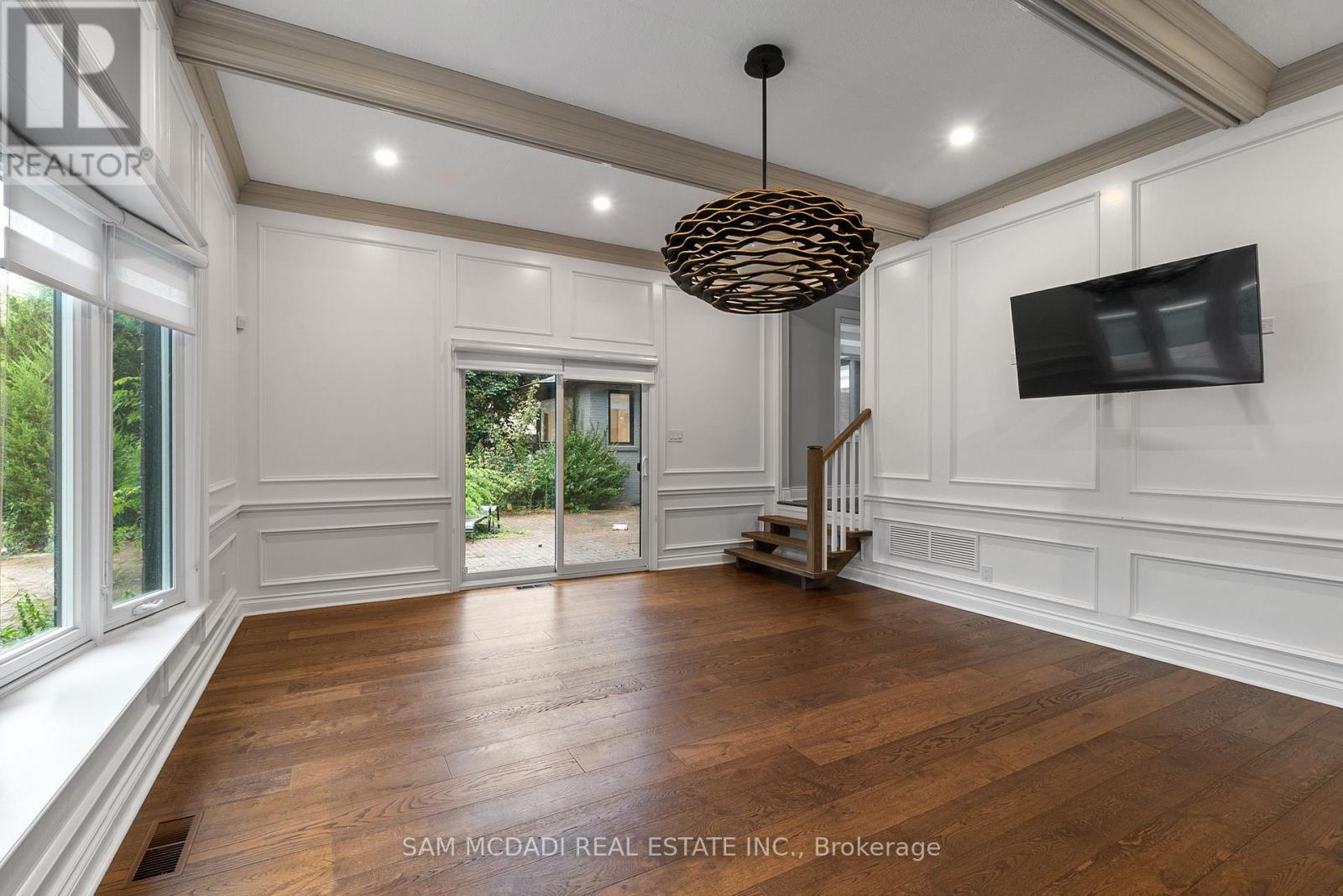 Photo 17 of 474 Bob O Link Road, Mississauga ON