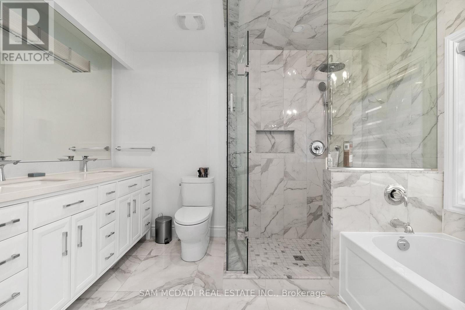 Photo 22 of 474 Bob O Link Road, Mississauga ON
