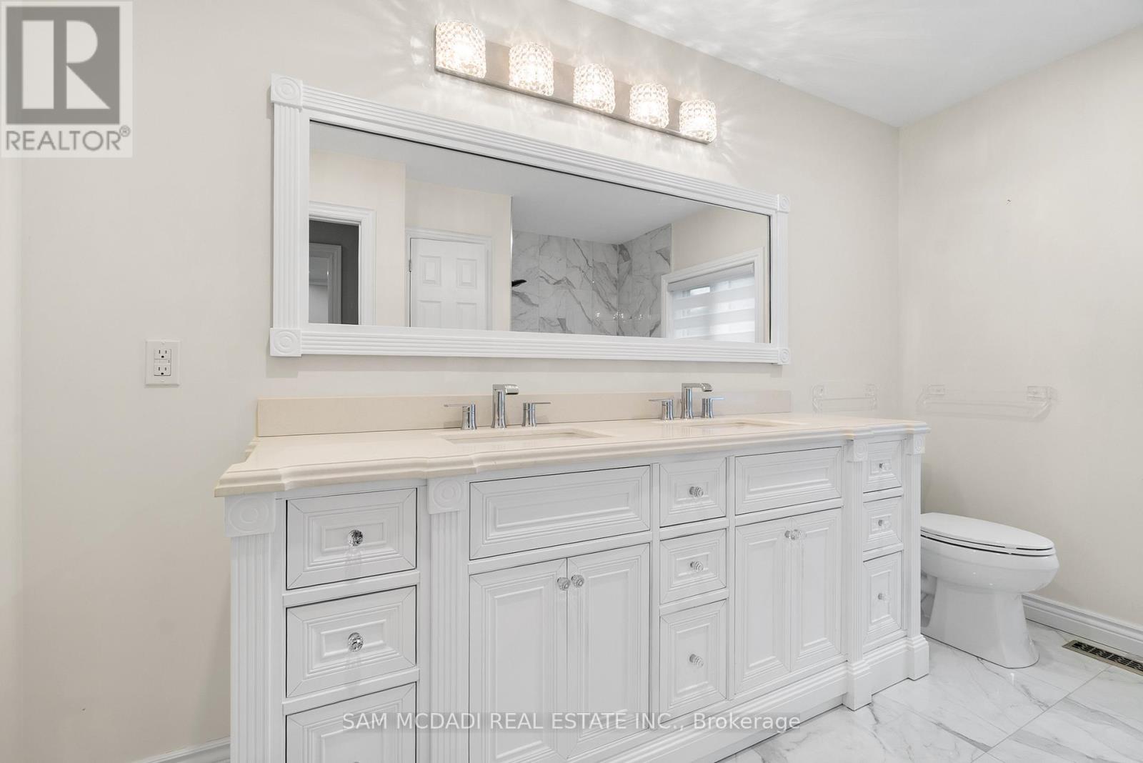 Photo 26 of 474 Bob O Link Road, Mississauga ON