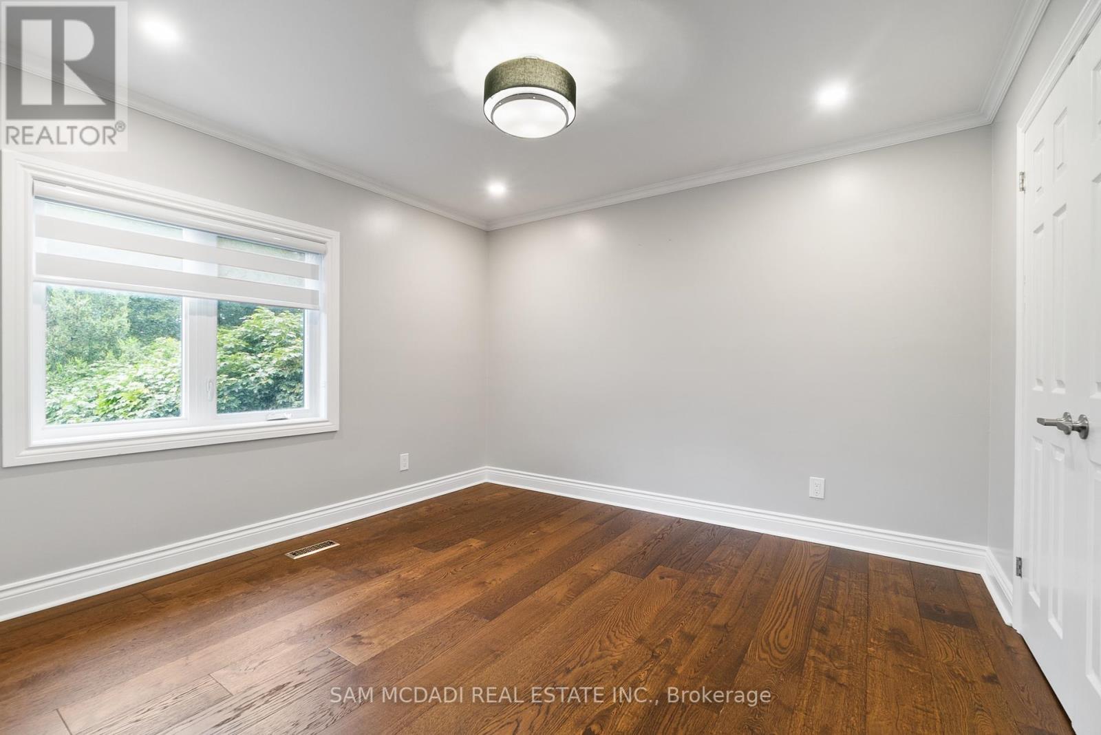 Photo 32 of 474 Bob O Link Road, Mississauga ON
