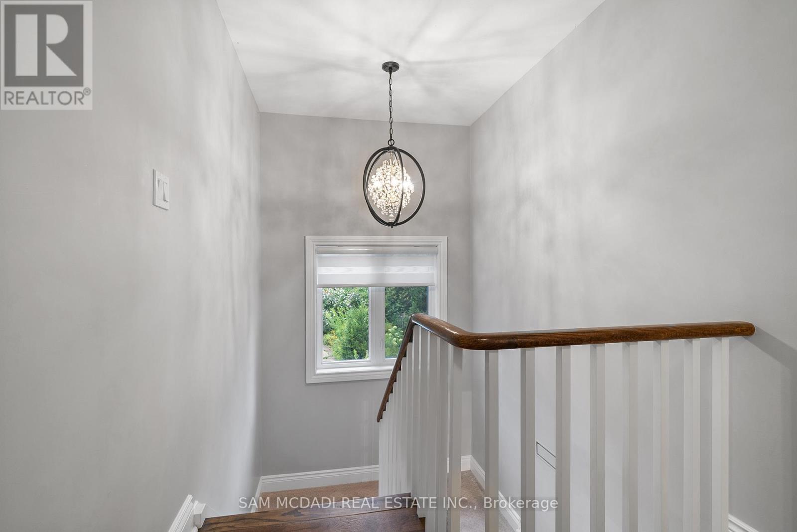 Photo 34 of 474 Bob O Link Road, Mississauga ON