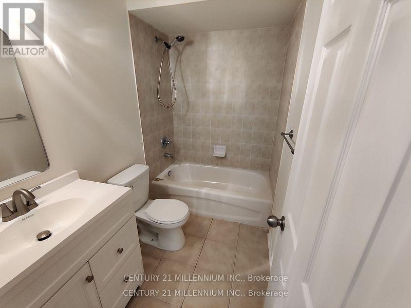 Photo 17 of 5 221 Twelfth Street, Toronto ON