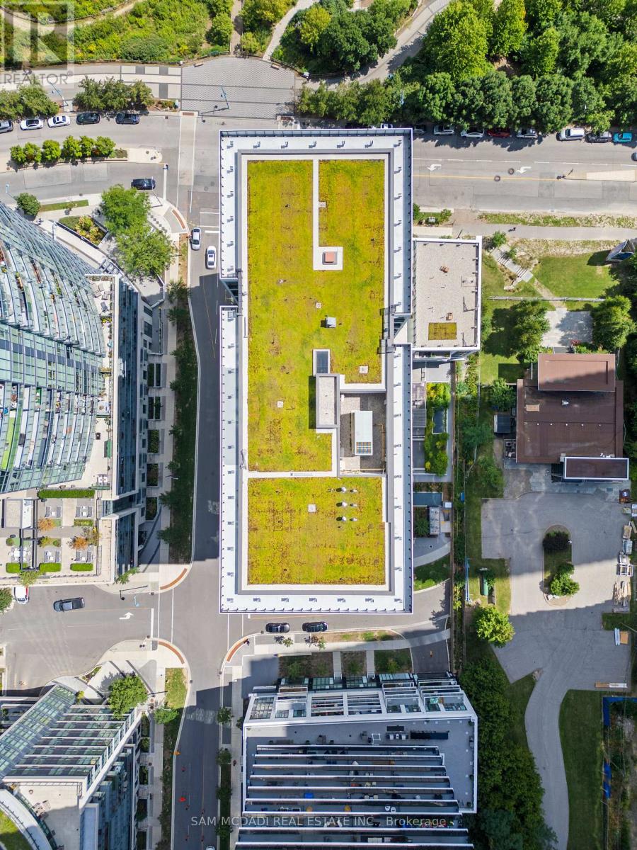 Photo 29 of 1405 65 Annie Craig Drive, Toronto ON