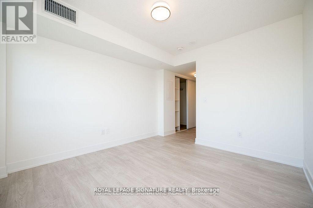 Photo 10 of 1504 10 Eva Road, Toronto ON