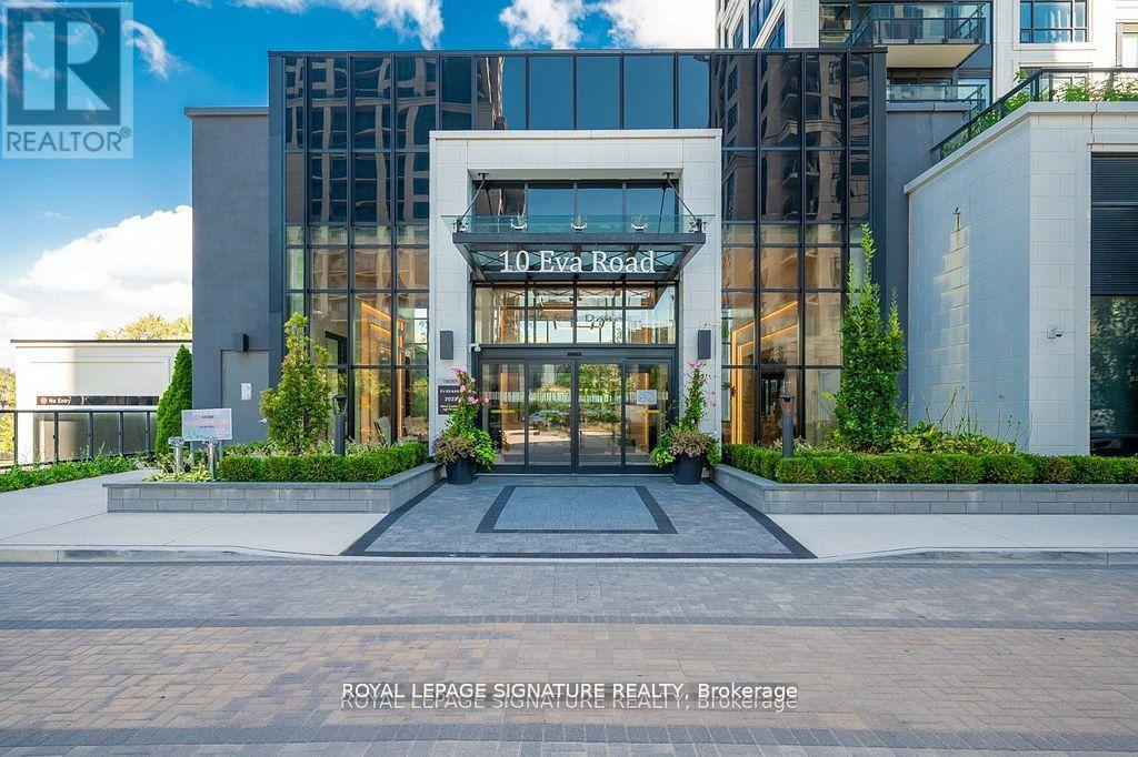 Photo 2 of 1504 10 Eva Road, Toronto ON