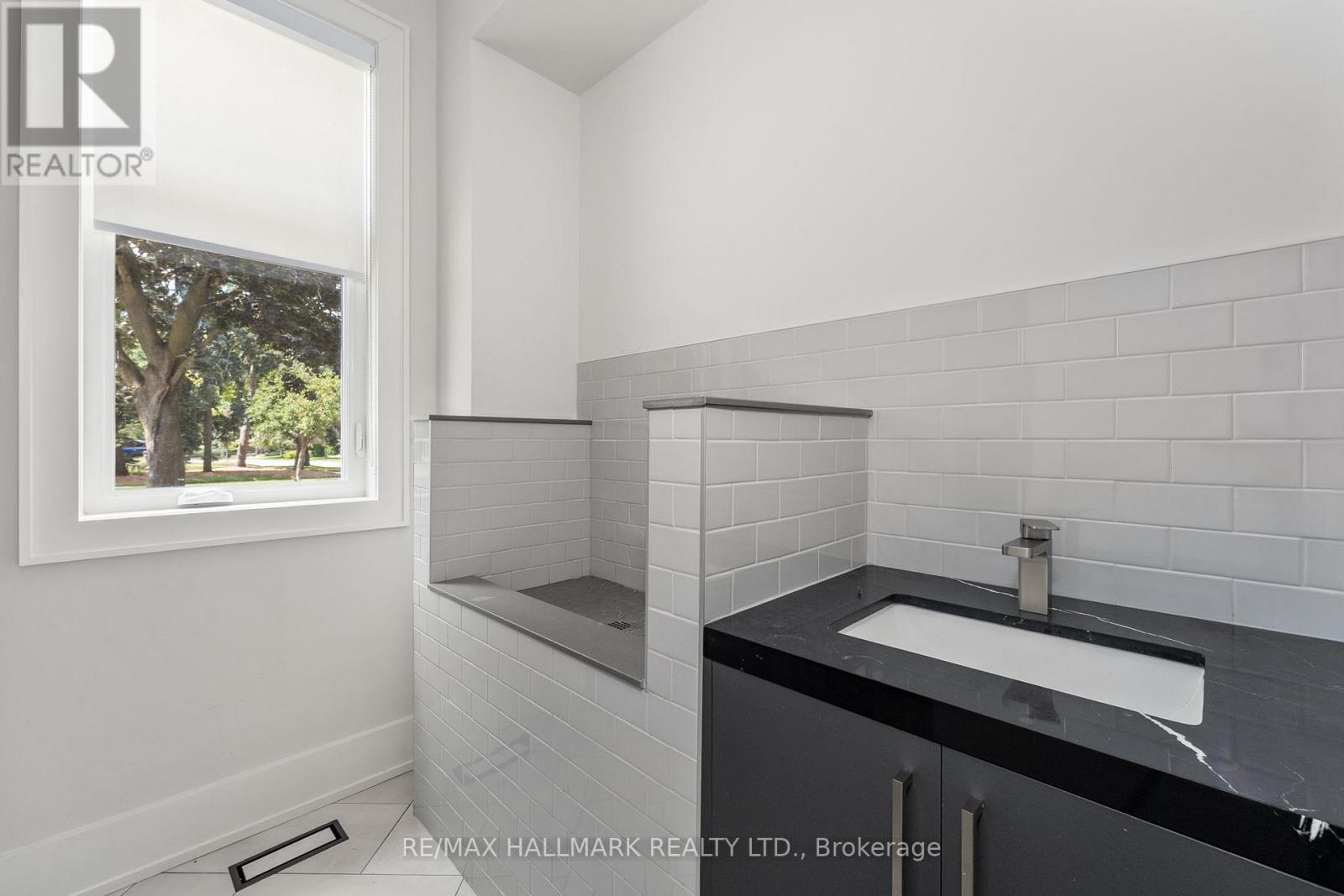 Photo 16 of 1161 Mirada Place, Mississauga ON