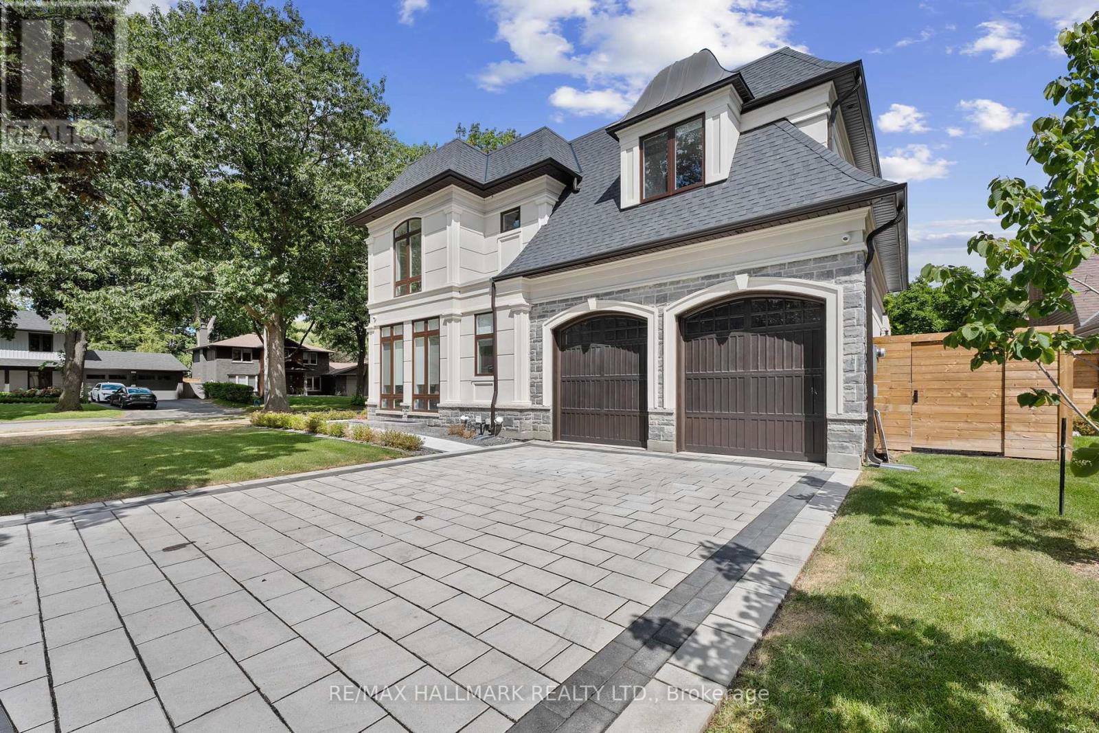 Photo 3 of 1161 Mirada Place, Mississauga ON