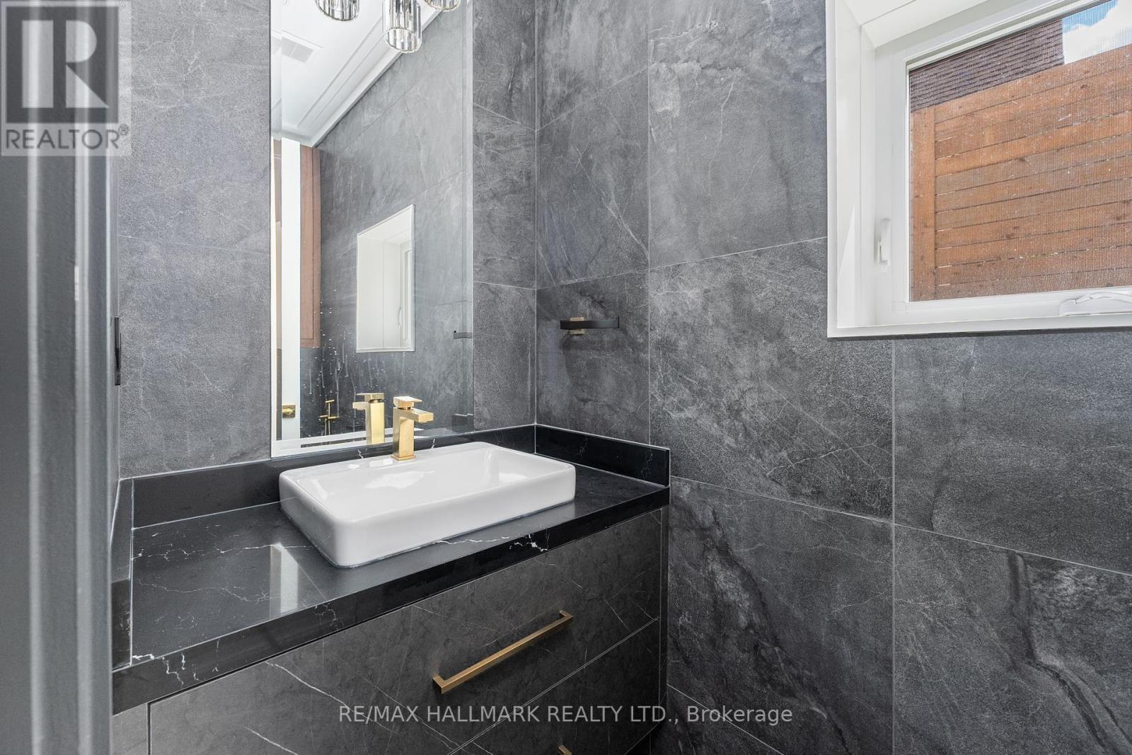 Photo 31 of 1161 Mirada Place, Mississauga ON