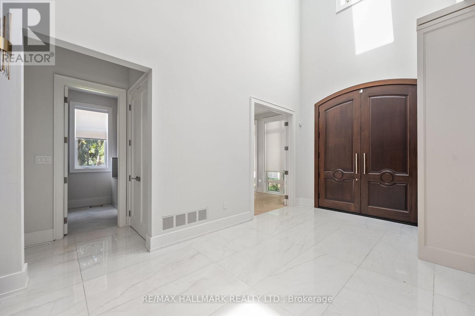 Photo 5 of 1161 Mirada Place, Mississauga ON