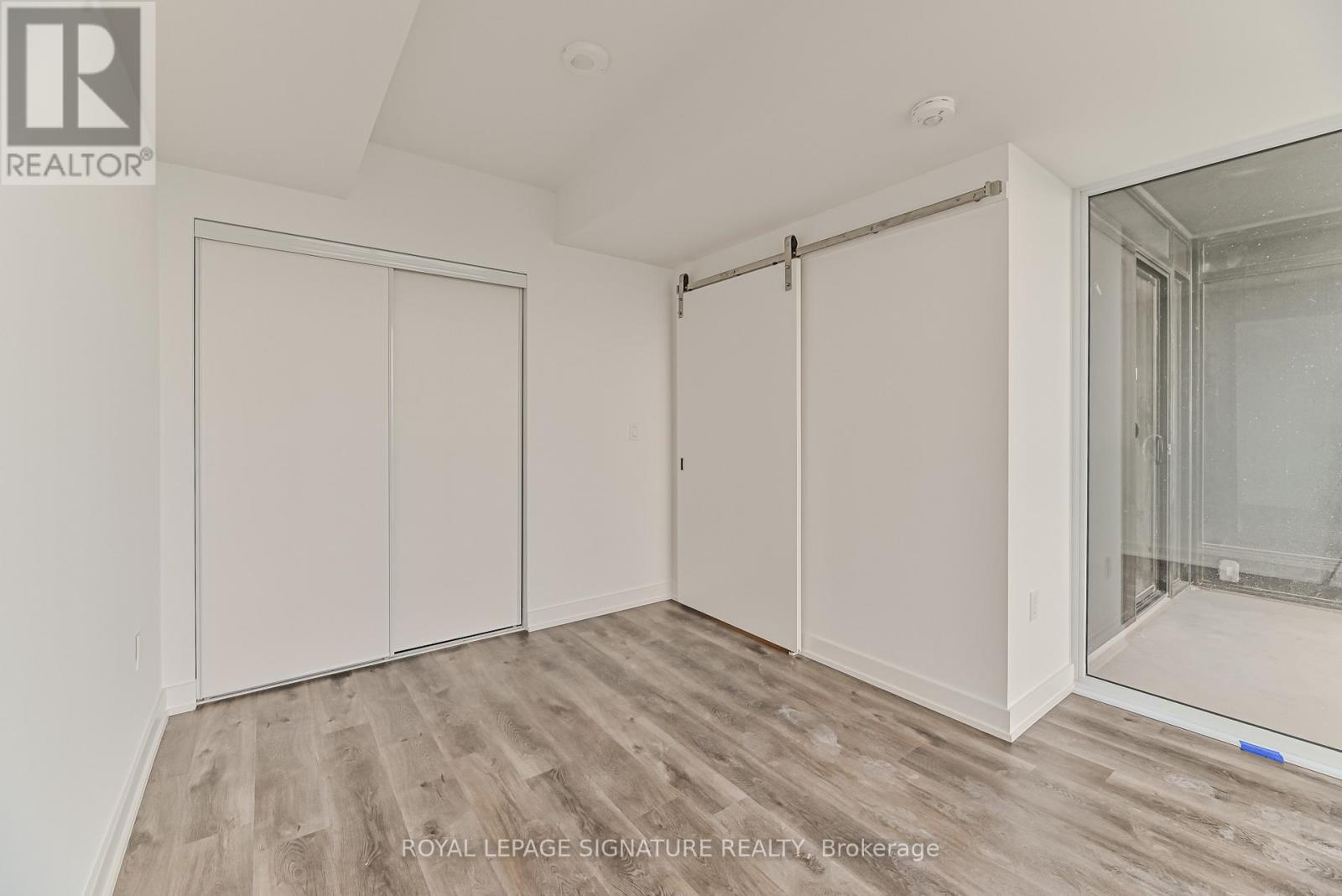 Photo 14 of 1606 370 Martha Street, Burlington ON