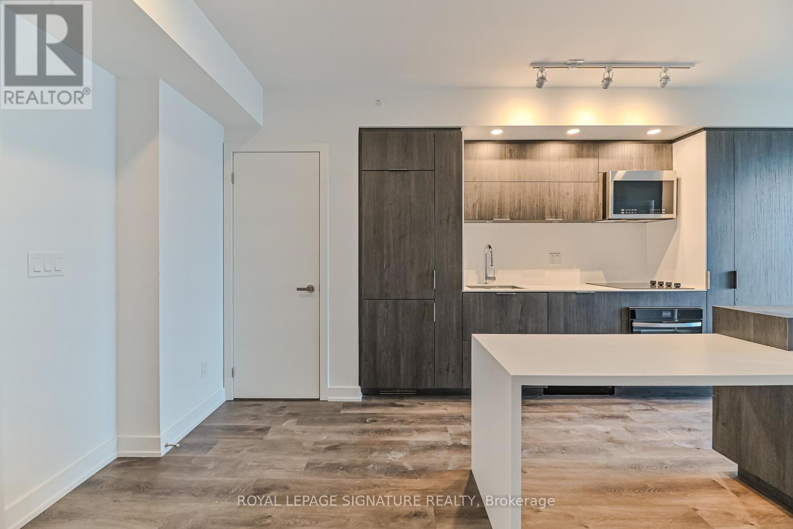 Photo 21 of 1606 370 Martha Street, Burlington ON