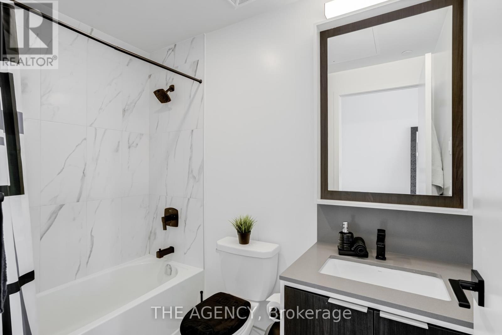 Photo 12 of 1802 36 Zorra Street, Toronto ON