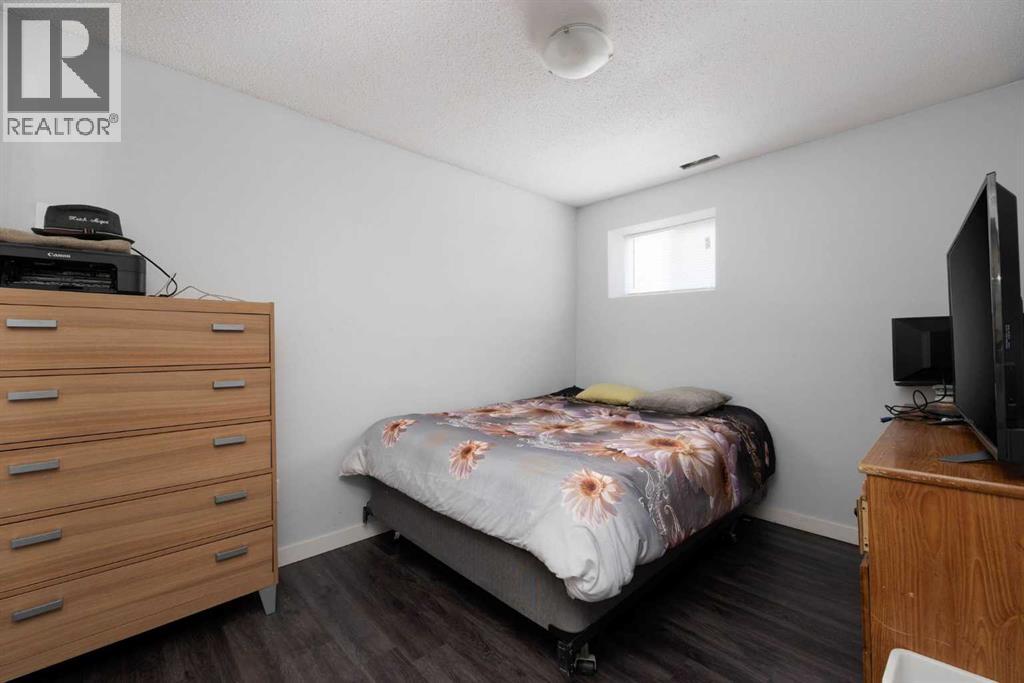 Photo 33 of 31 Rae Crescent, Fort Mcmurray AB
