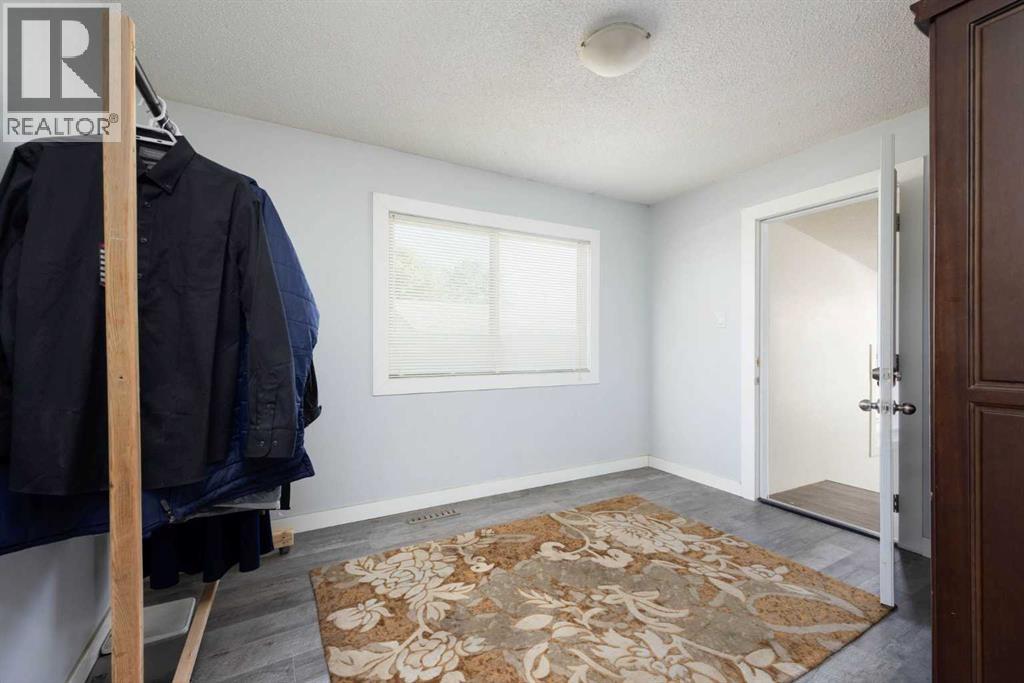 Photo 26 of 31 Rae Crescent, Fort Mcmurray AB