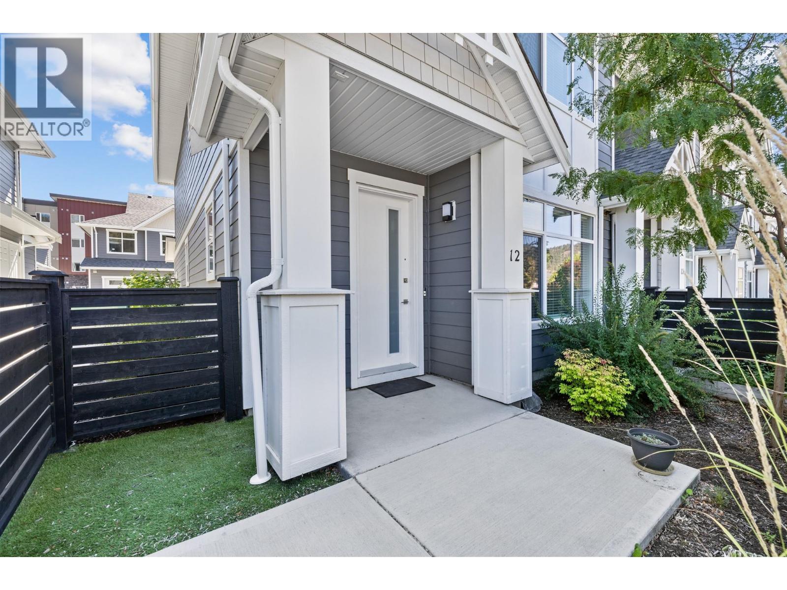 Photo 3 of 115 Wyndham Crescent Unit 12 Lot Sl 12, Kelowna BC