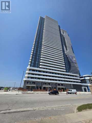 Photo 2 of 4116 28 Interchange Way, Vaughan ON