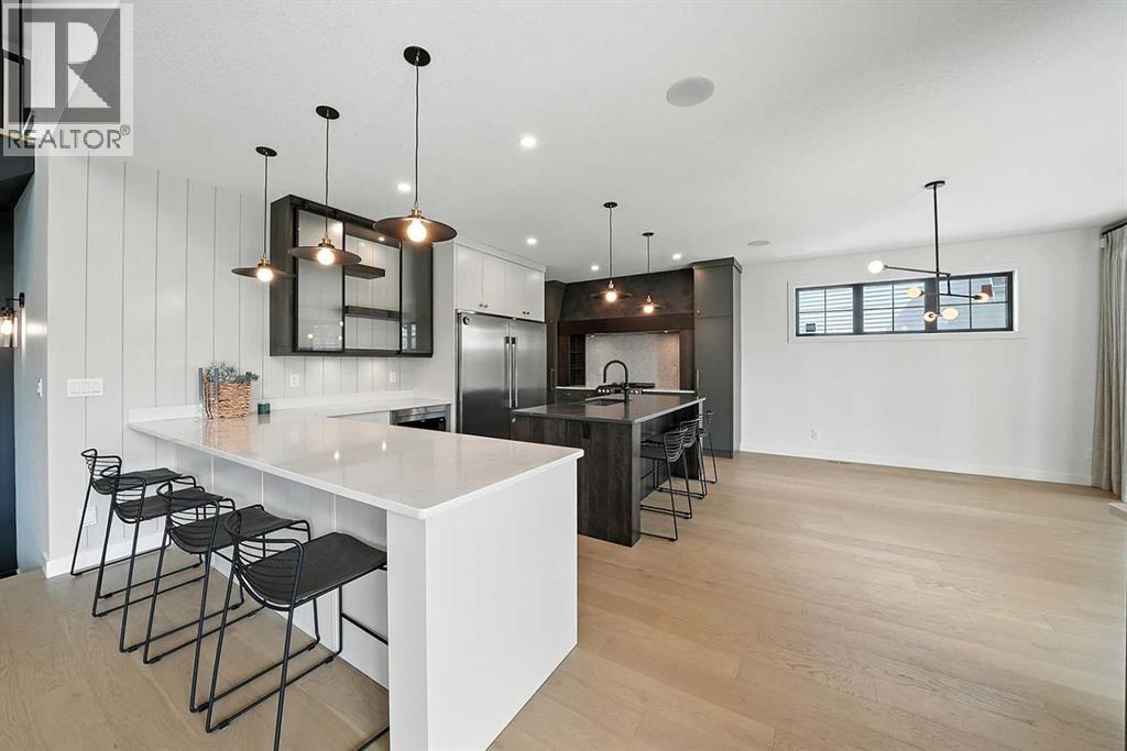 Single Family House for Sale in  Emerald Drive Evergreen Red Deer 