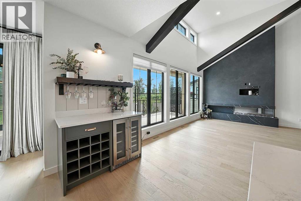 Single Family House for Sale in  Emerald Drive Evergreen Red Deer 
