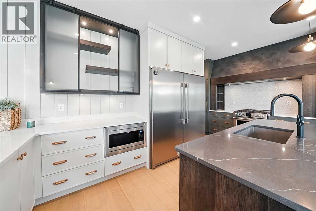 Single Family House for Sale in  Emerald Drive Evergreen Red Deer 