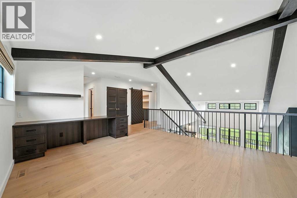 Single Family House for Sale in  Emerald Drive Evergreen Red Deer 