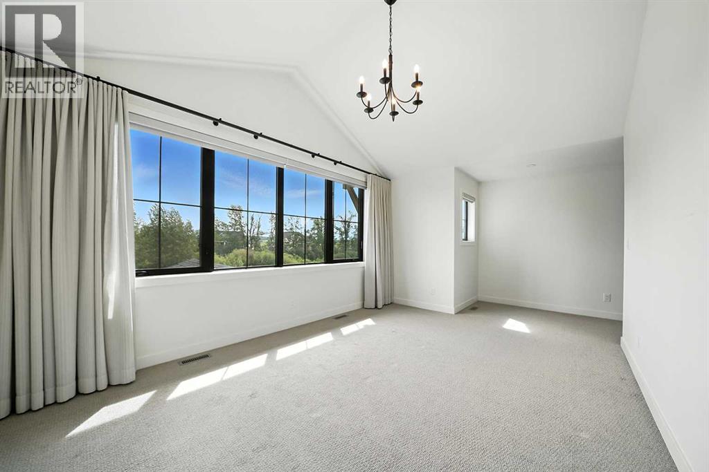 Single Family House for Sale in  Emerald Drive Evergreen Red Deer 