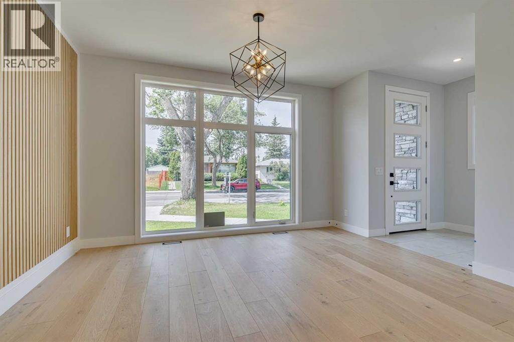 Photo 6 of 3729 Richmond Road Sw, Calgary AB