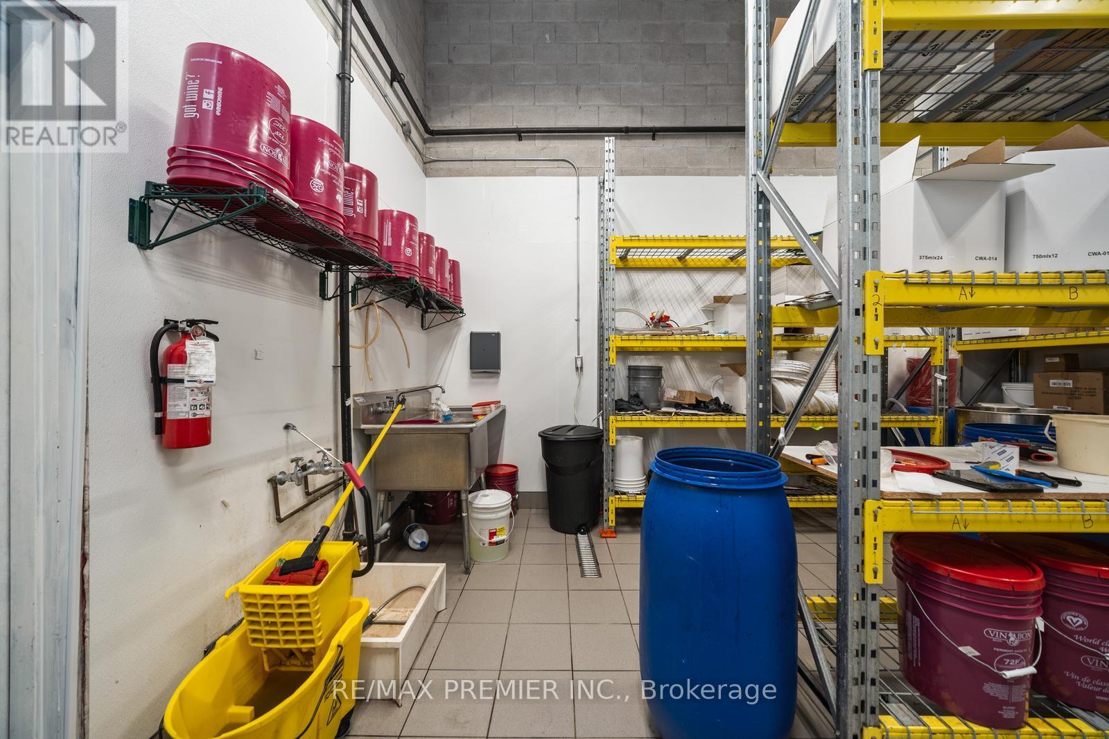 Photo 22 of 19 172 Bullock Drive, Markham ON