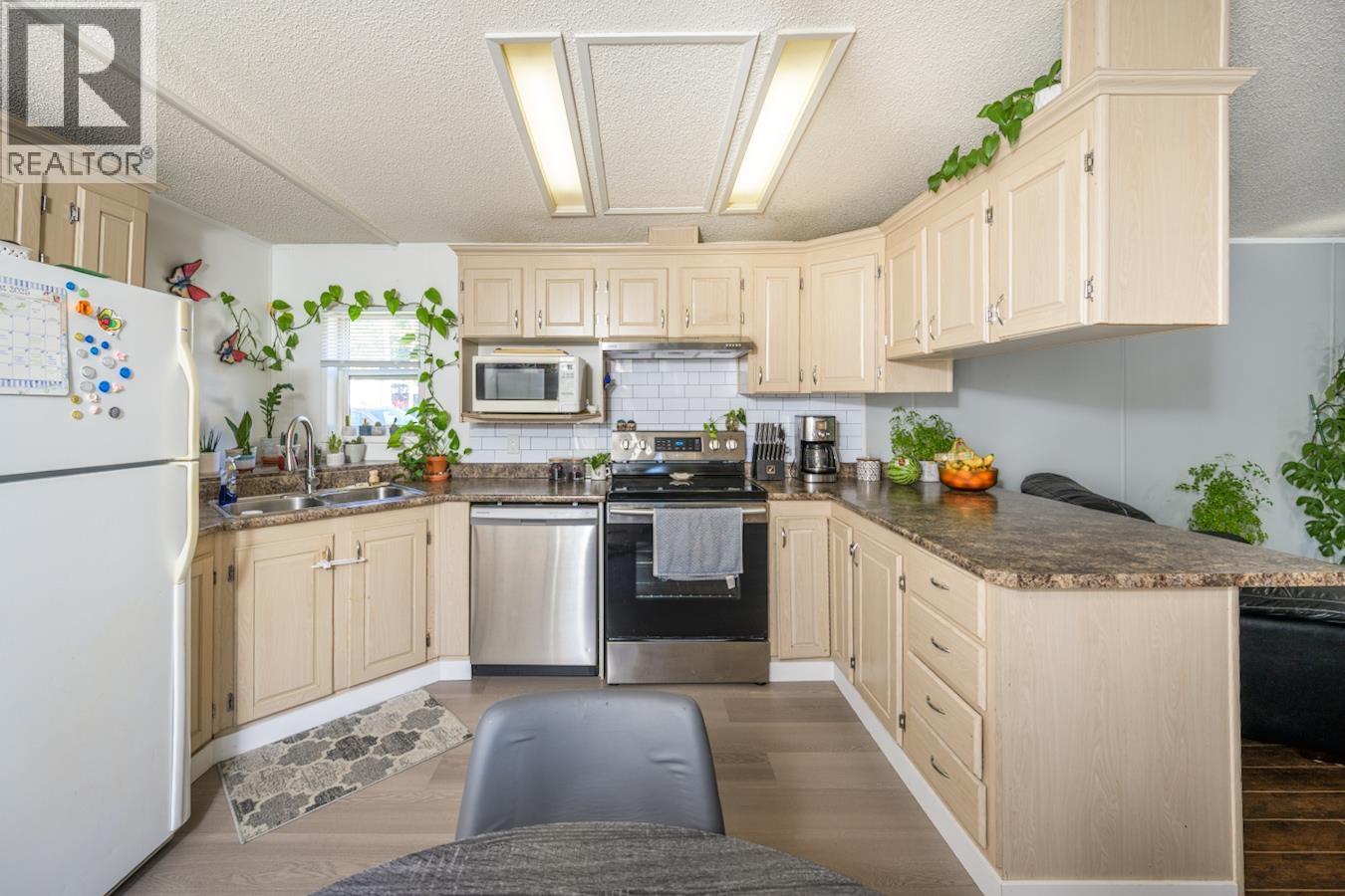 4916 RANDLE ROAD, Prince George