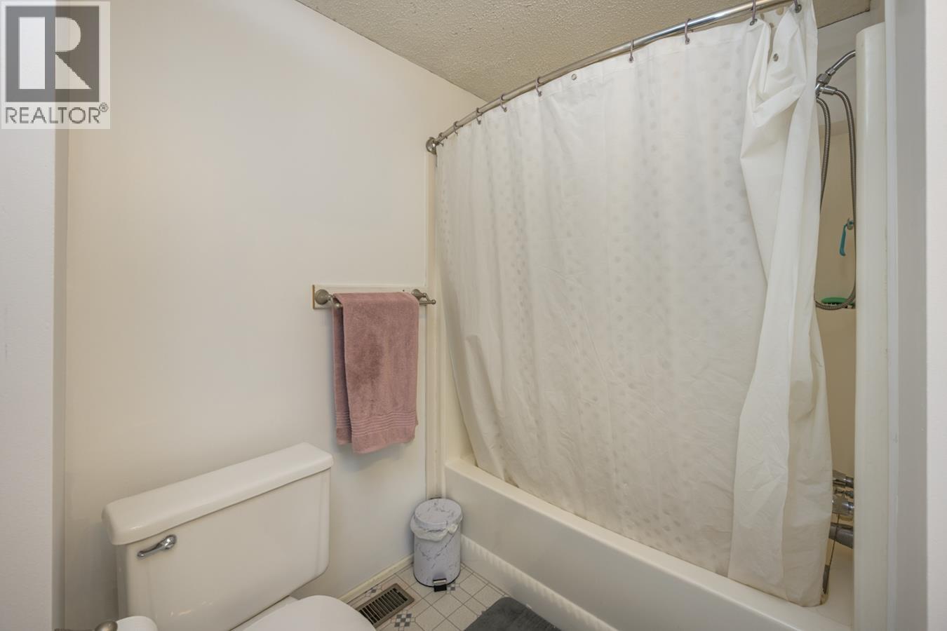 4916 RANDLE ROAD, Prince George
