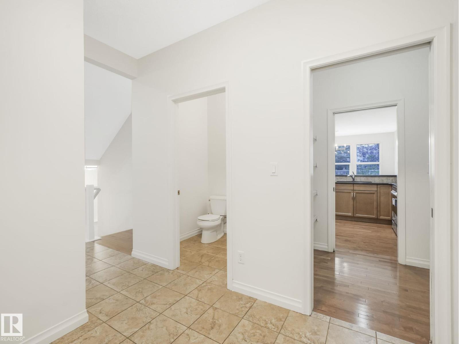 Photo 10 of 1214 Ainslie Wy Sw, Edmonton AB