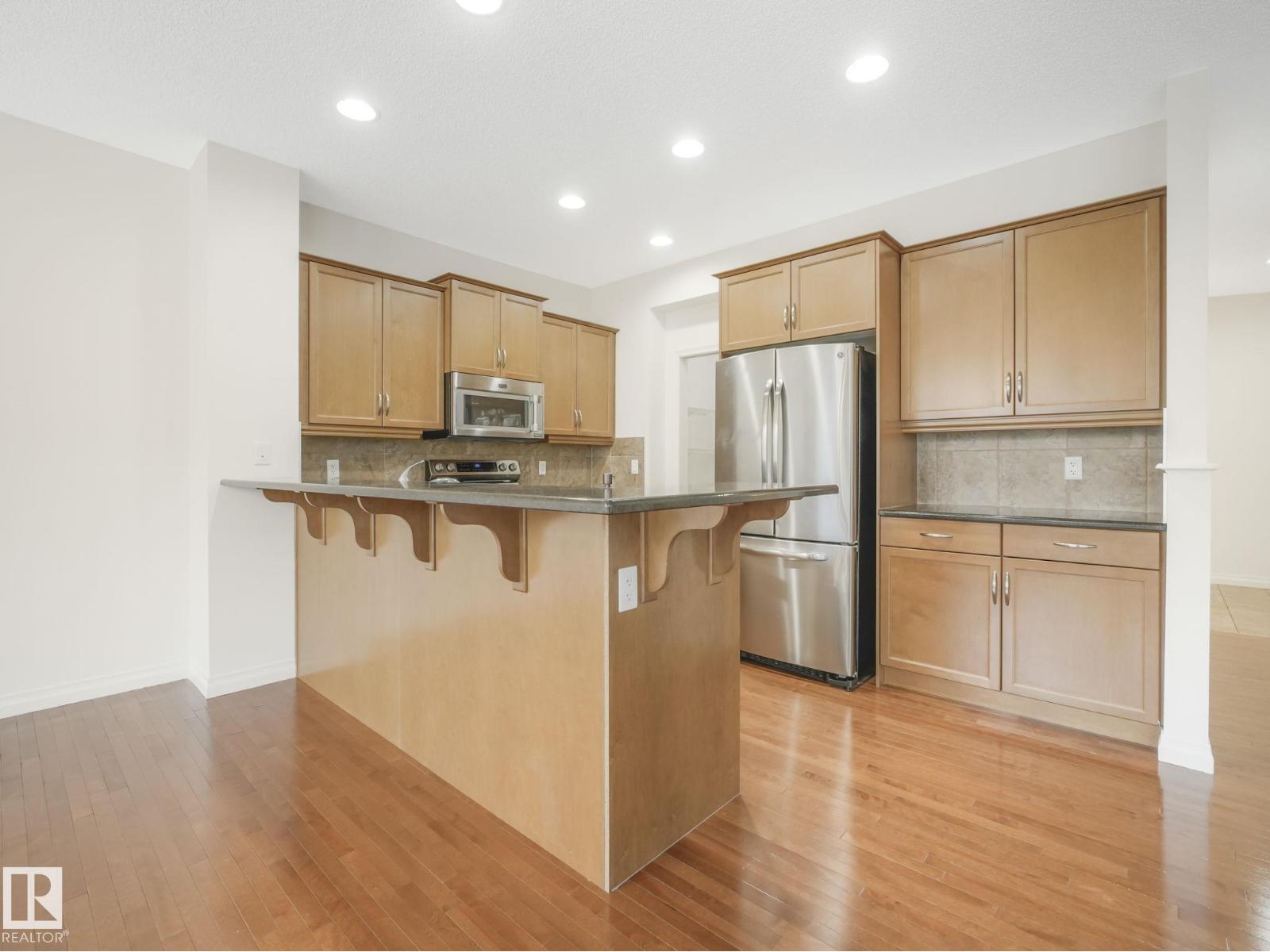 Photo 16 of 1214 Ainslie Wy Sw, Edmonton AB
