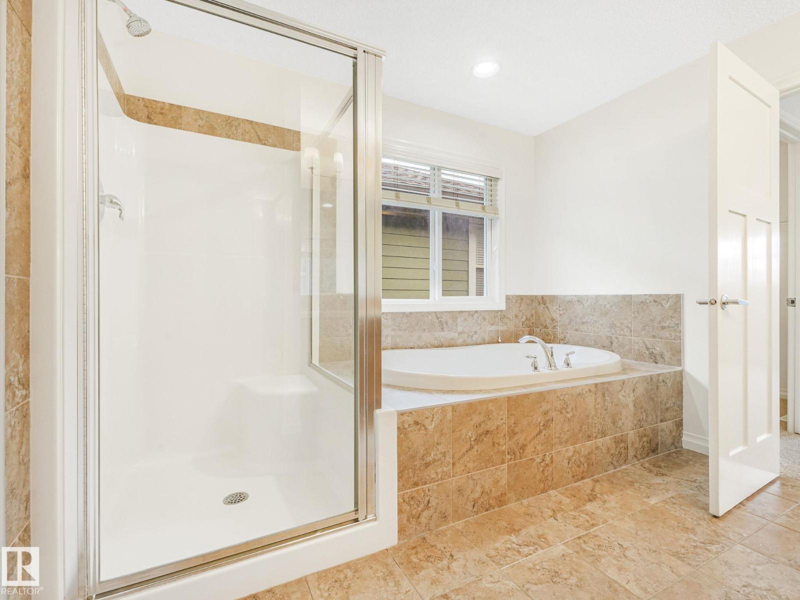 Photo 31 of 1214 Ainslie Wy Sw, Edmonton AB