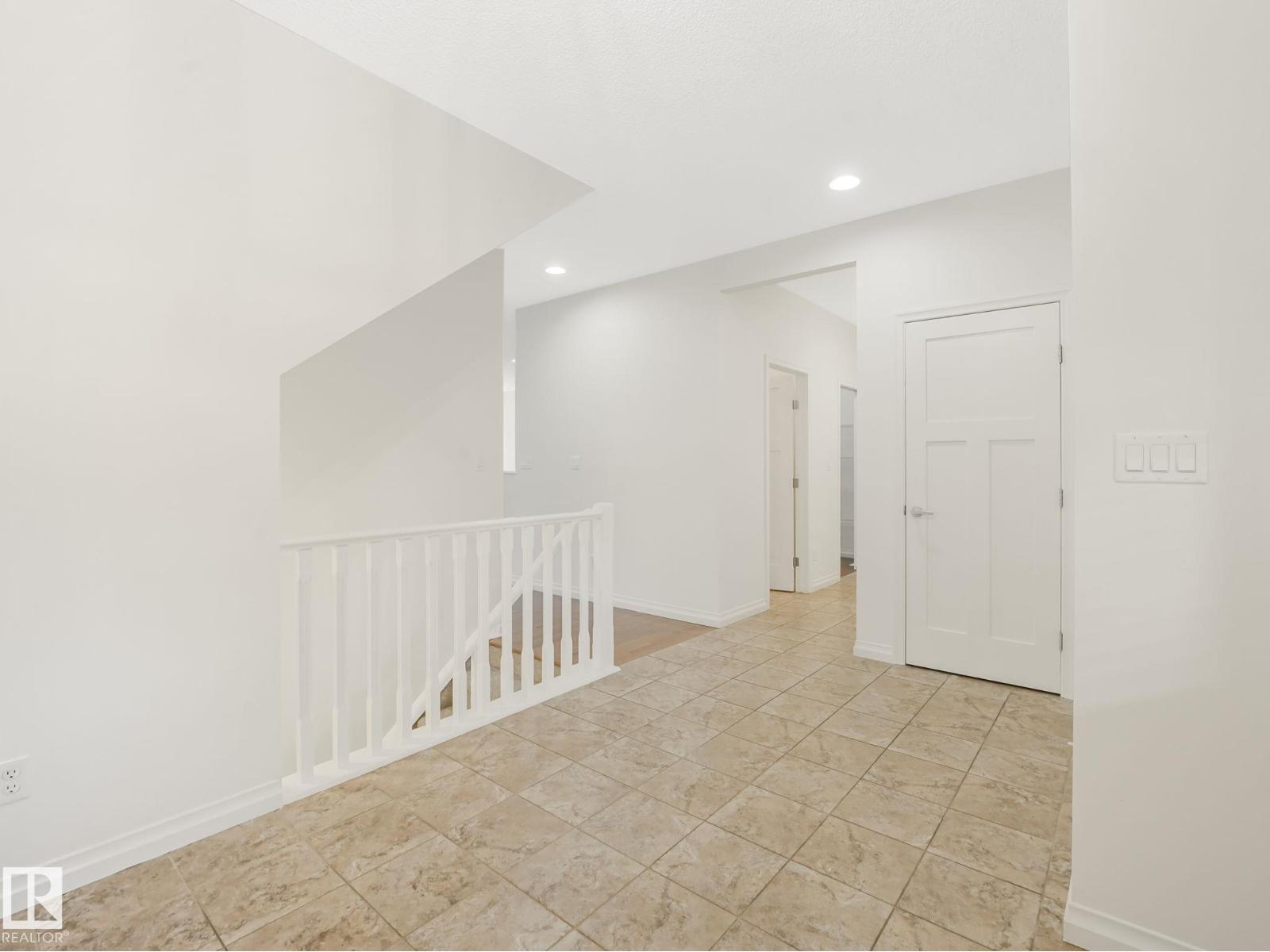 Photo 7 of 1214 Ainslie Wy Sw, Edmonton AB