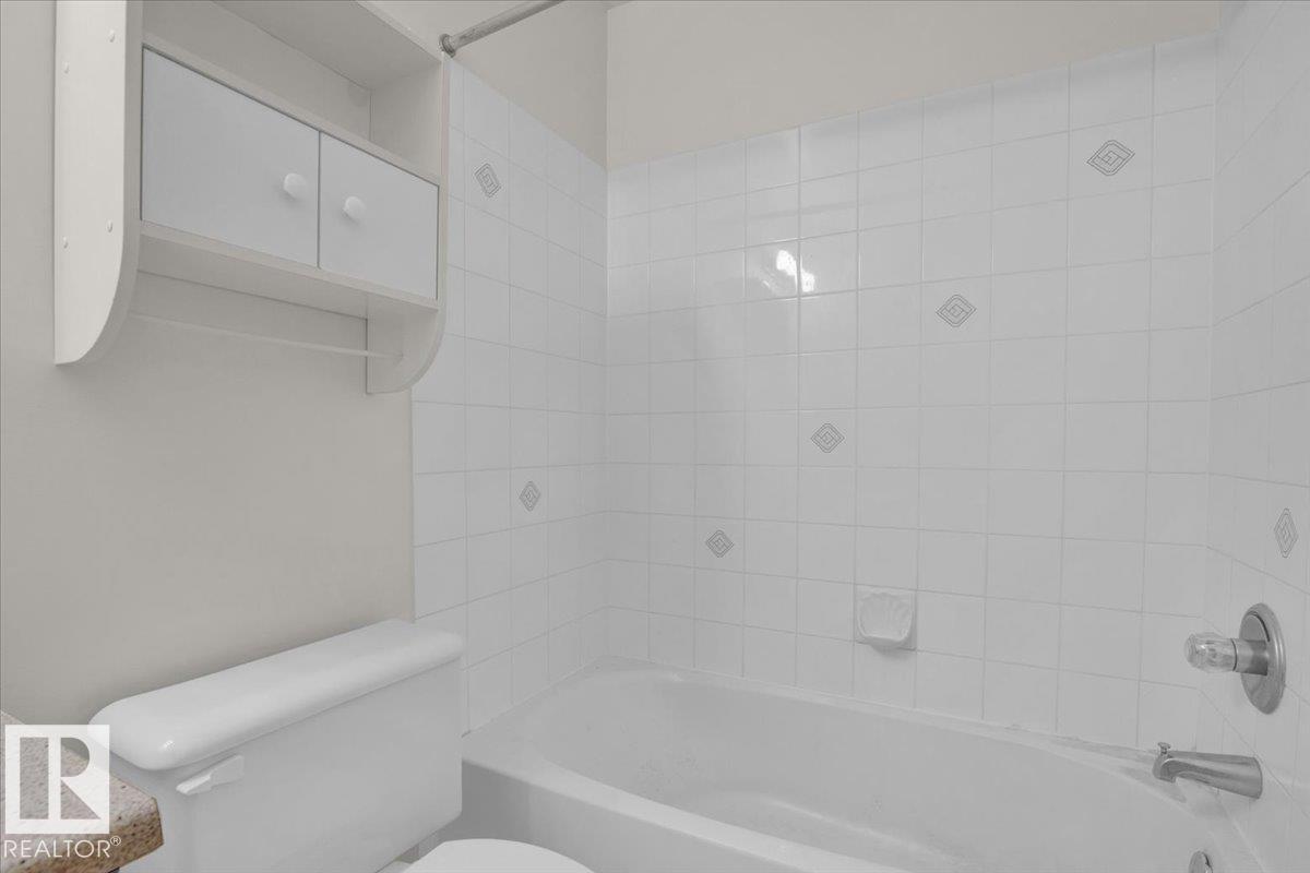 Photo 18 of 408 17109 67 Av Nw, Edmonton AB