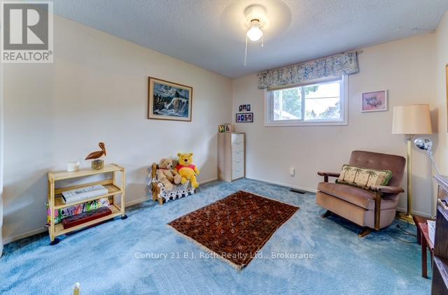 Photo 10 of 24 Champlain Street, Orillia ON