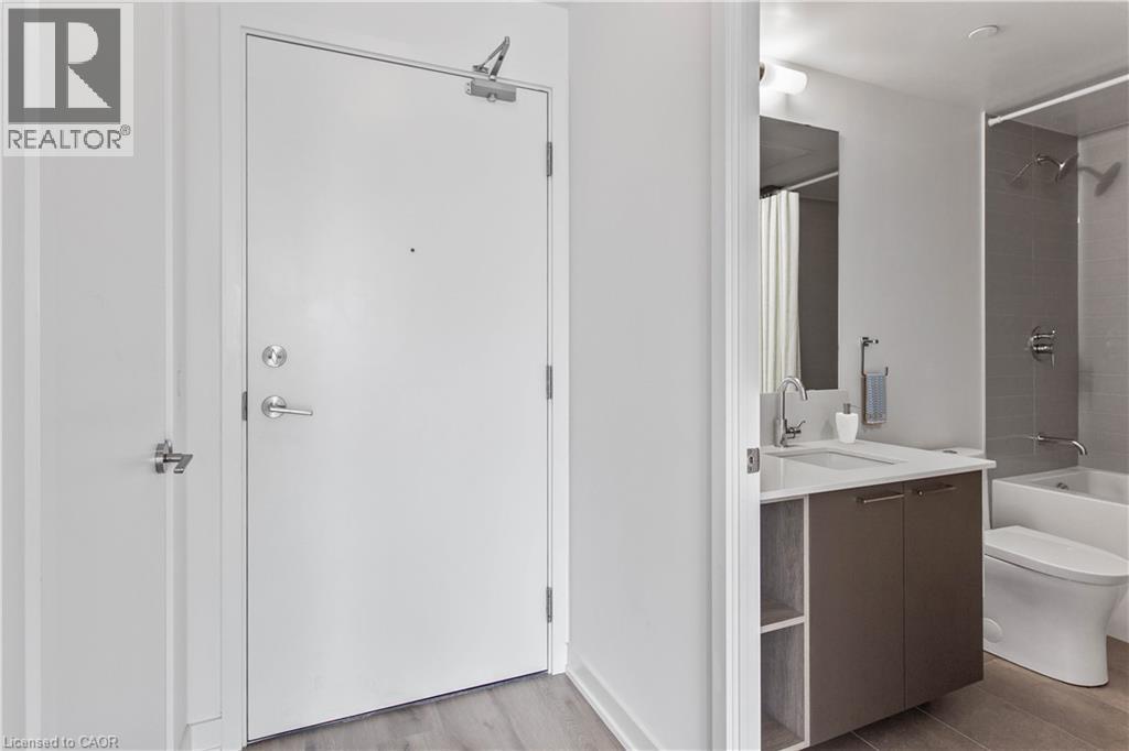 Photo 5 of 3005 Pine Glen Road Unit 603, Oakville ON