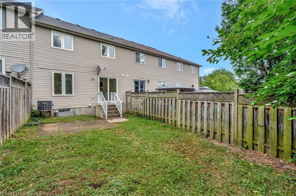 Photo 48 of 7 Ferncliffe Street, Cambridge ON