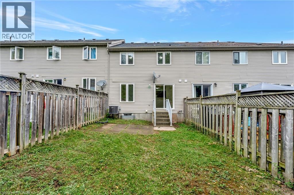 Photo 49 of 7 Ferncliffe Street, Cambridge ON
