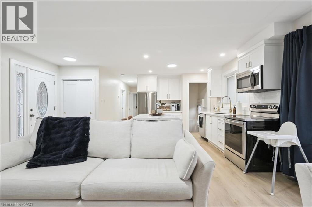 Photo 12 of 72 West 25th Street, Hamilton ON