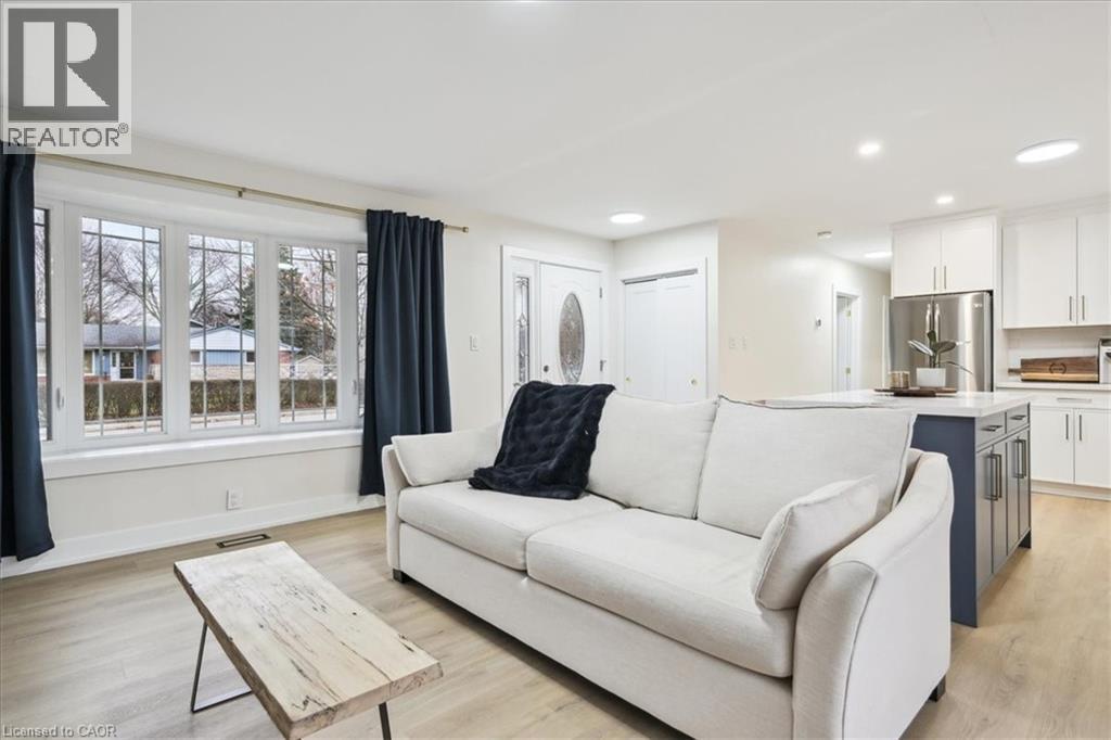 Photo 13 of 72 West 25th Street, Hamilton ON
