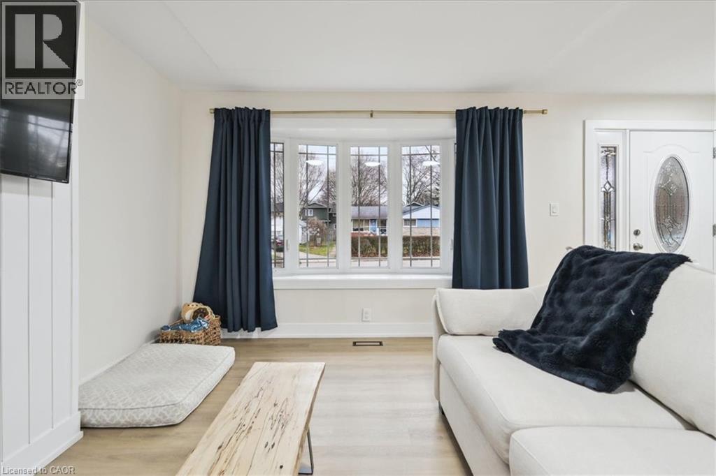 Photo 14 of 72 West 25th Street, Hamilton ON