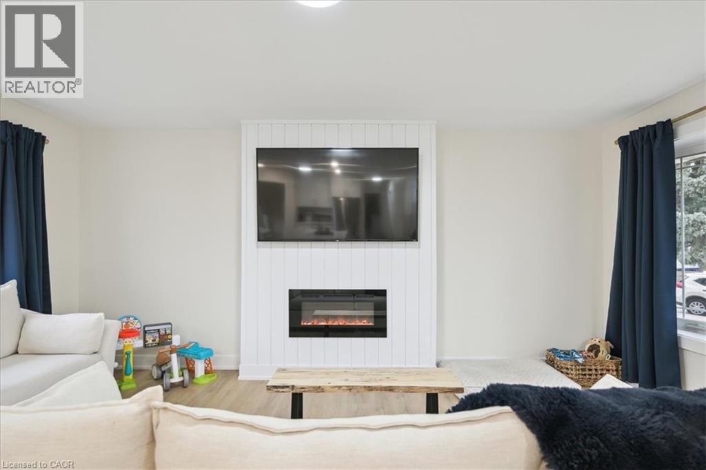 Photo 21 of 72 West 25th Street, Hamilton ON
