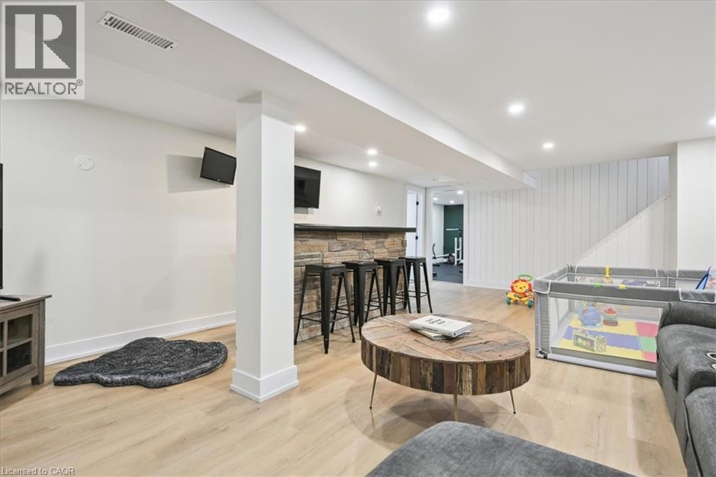 Photo 32 of 72 West 25th Street, Hamilton ON