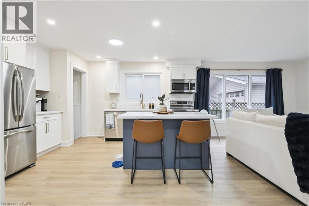 Photo 8 of 72 West 25th Street, Hamilton ON
