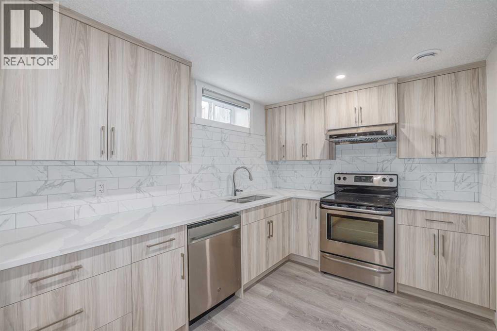 Photo 20 of 152 Falconridge Crescent Ne, Calgary AB
