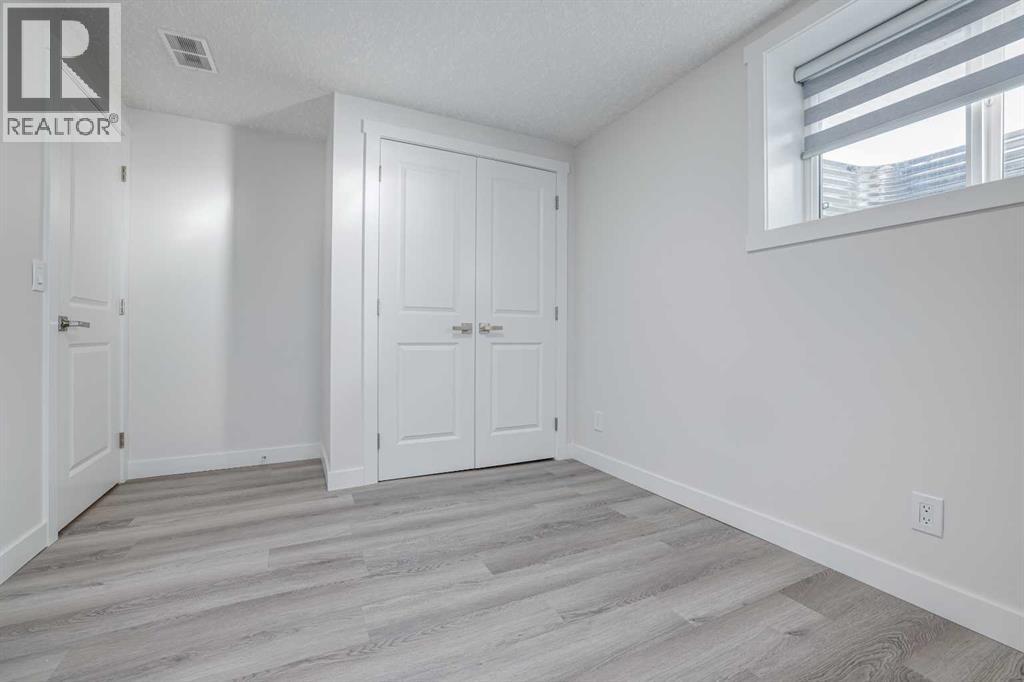 Photo 26 of 152 Falconridge Crescent Ne, Calgary AB