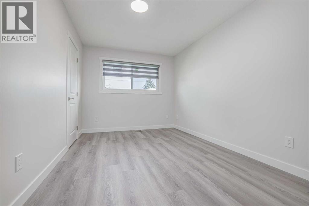 Photo 8 of 152 Falconridge Crescent Ne, Calgary AB