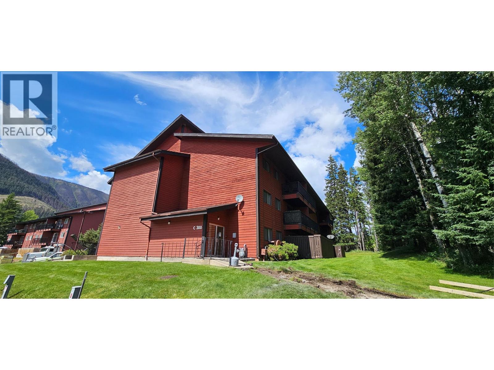 Photo 2 of 1286 Ponderosa Drive Unit 318 C, Sparwood BC