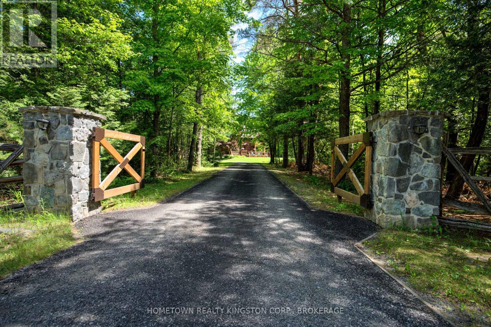 Photo 2 of 199 Kellys Road, Rideau Lakes ON