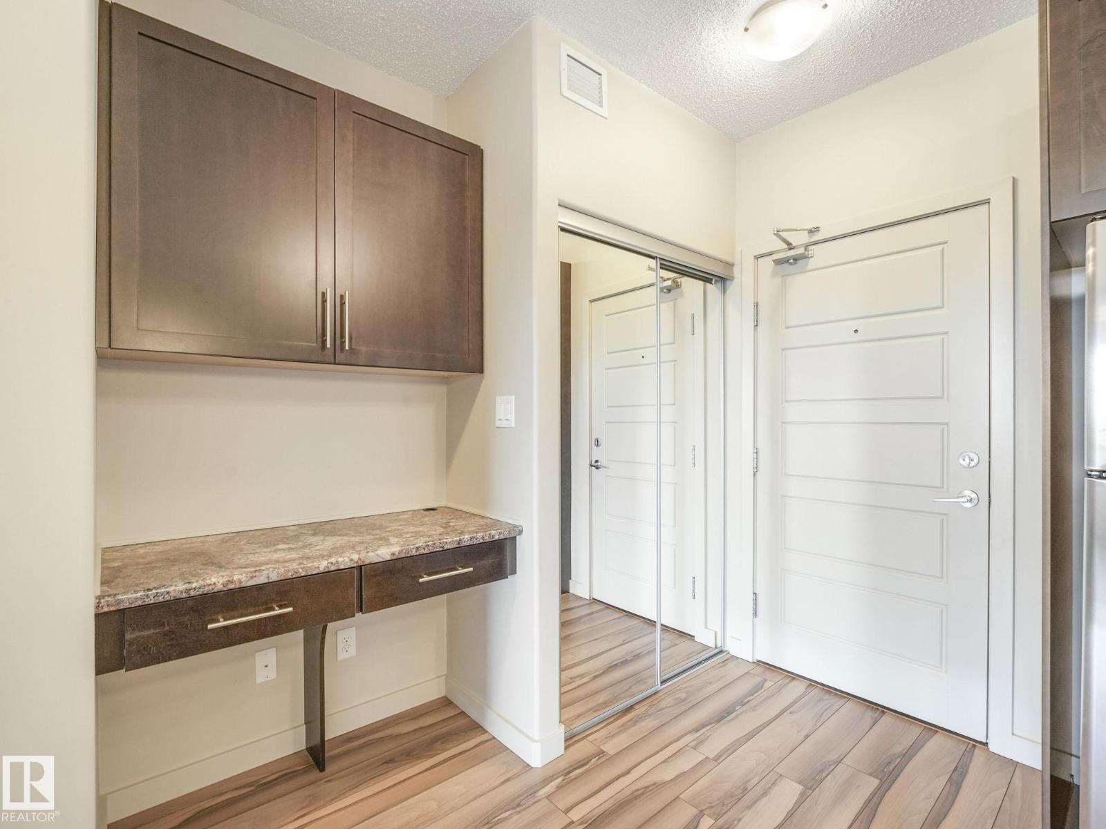 Photo 10 of 317 1144 Adamson Dr Sw, Edmonton AB